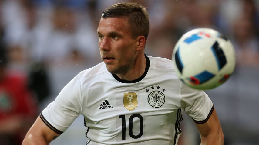 Lukas Podolski ist stinksauer! DFB-Kicker disst WDR ...