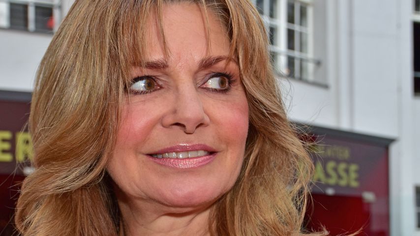 Maren Gilzer auf einer Premiere in Berlin