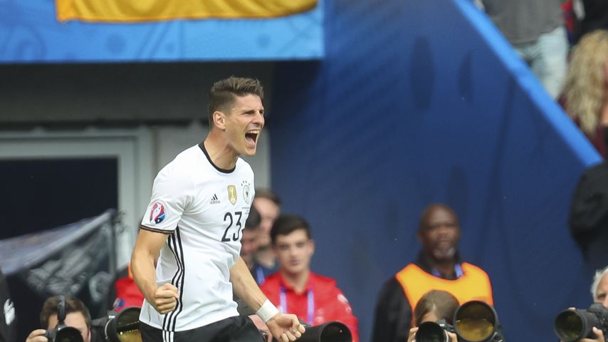 Mario Gomez nach dem 1:0-Tor beim EM-Spiel Deutschland gegen Nordirland