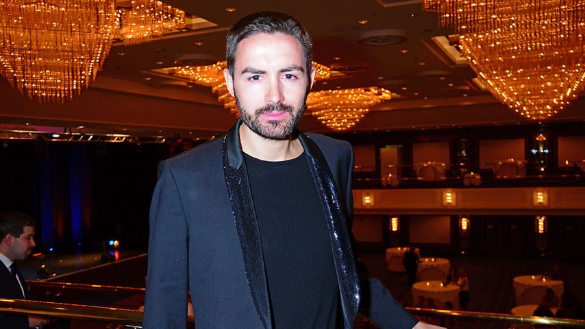 Menderes, TV-Star