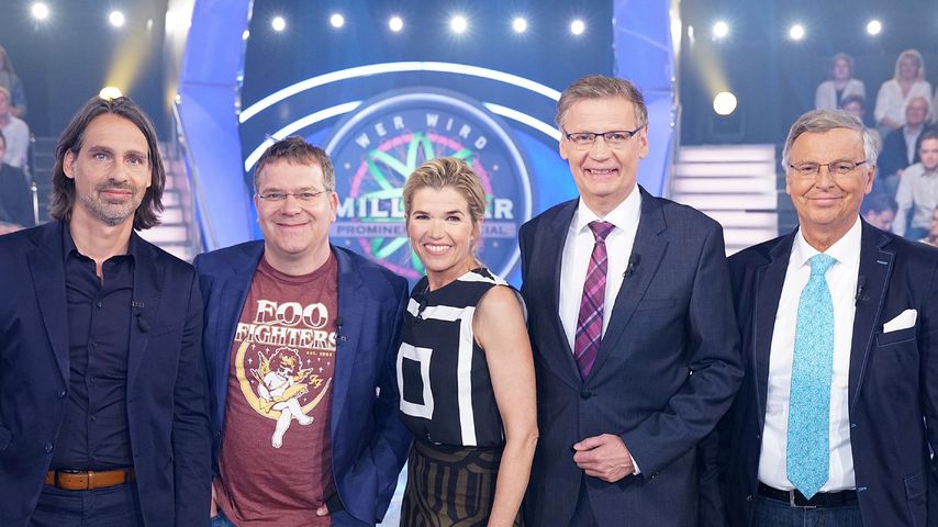 Moderator Günther Jauch mit Richard David Precht, Elton, Anke Engelke und Wolfgang Bosbach
