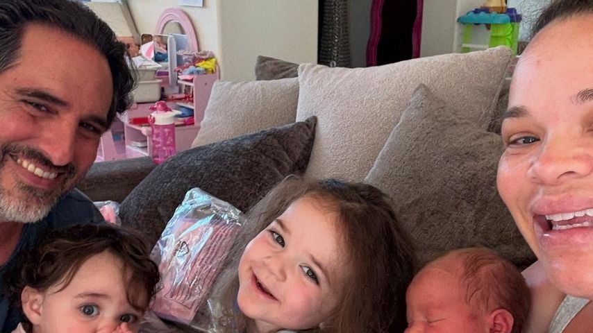 Moses Hacmon und Trisha Paytas mit ihren Kids, Juli 2025