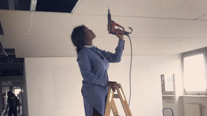 Motsi Mabuse in ihrer Tanzschule