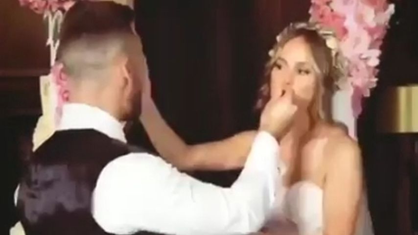 Tauben & Torte: So traumhaft war Liz Kaeber & Nicks Hochzeit