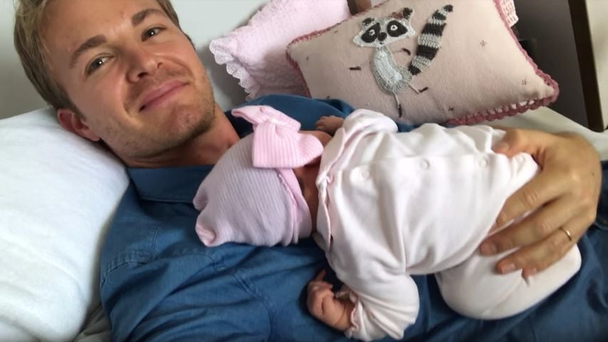 Ist die knuffig! Nico Rosberg zeigt Tochter Naila im Netz!