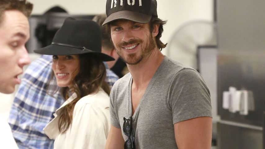 Nikki Reed und Ian Somerhalder am LAX