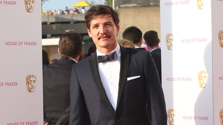 Pedro Pascal bei den BAFTAs 2016 in London