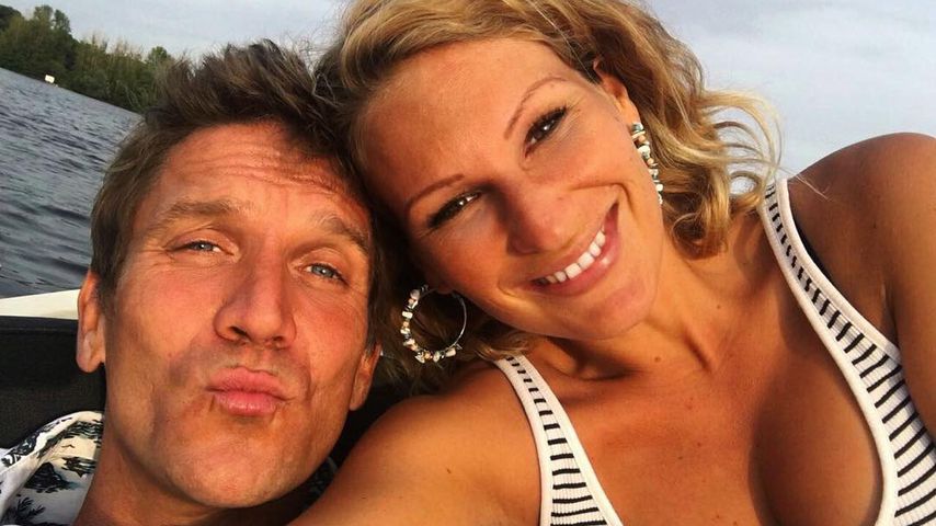 Ritual am Morgen: Janni & Peer sind Hobby-Nacktschwimmer!
