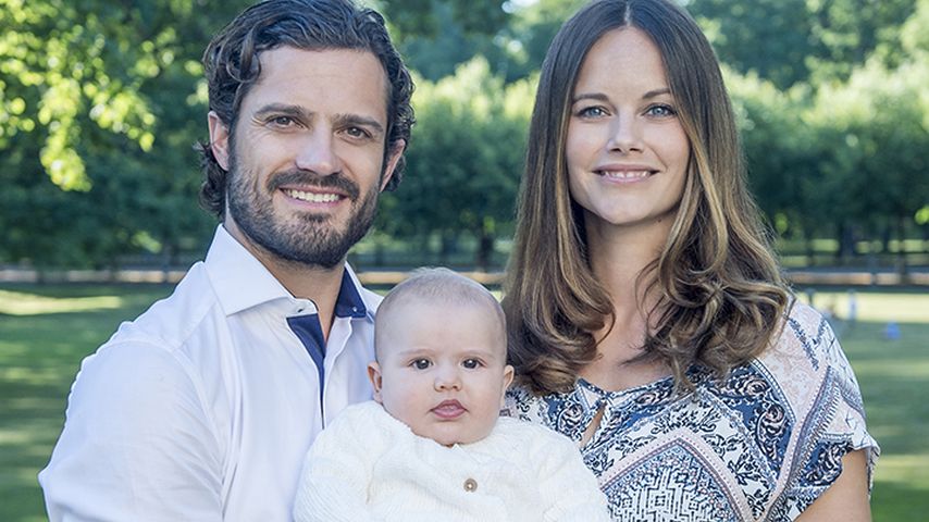 Prinz Carl Philip und Prinzessin Sofia von Schweden mit ihrem Sohn Prinz Alexander