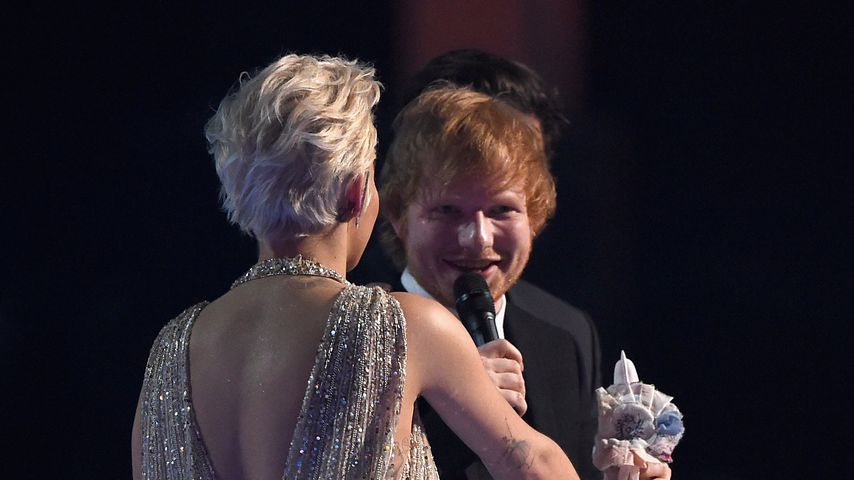 Rita Ora und Ed Sheeran bei den Brit Awards 2015