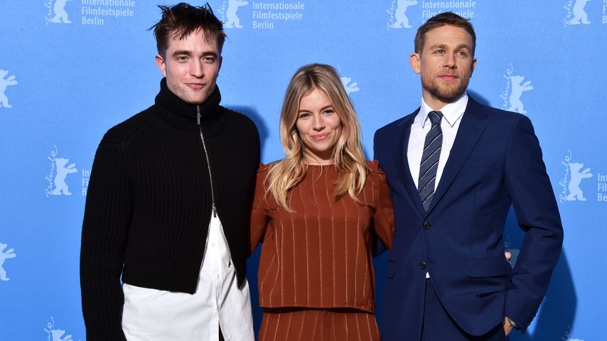 Todesgefahr! Charlie Hunnam bangte um Leben des Regisseurs
