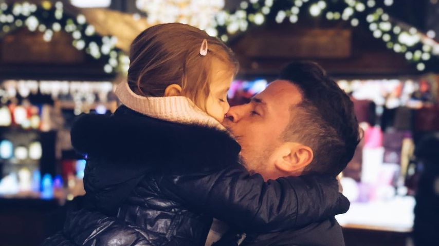 Mundkuss für Amelia: Rocco Stark schießt gegen Hater!