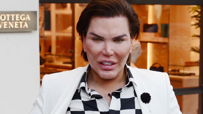 Rodrigo Alves in Beverly Hills
