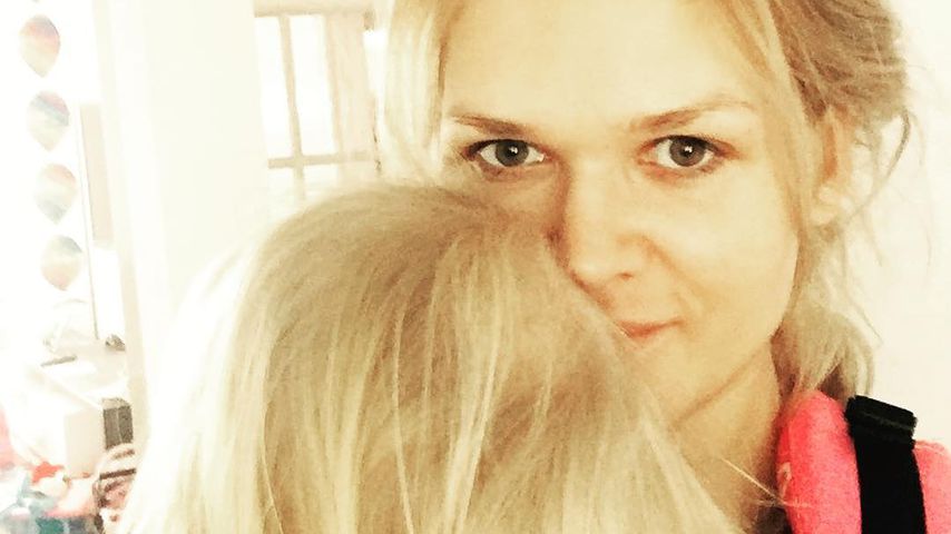 Sara Kulka und ihre ältere Tochter Matilda