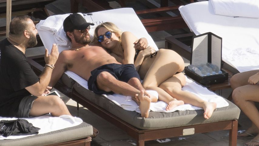 Scott Disick mit einer unbekannten Blondine