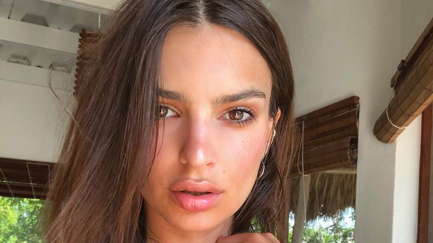Emily Ratajkowski