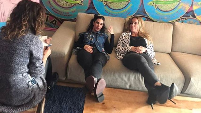Sila Sahin und Charlotte Würdig