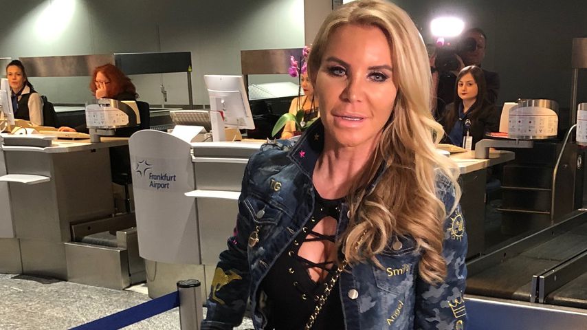 Tatjana Gsell am Frankfurter Flughafen