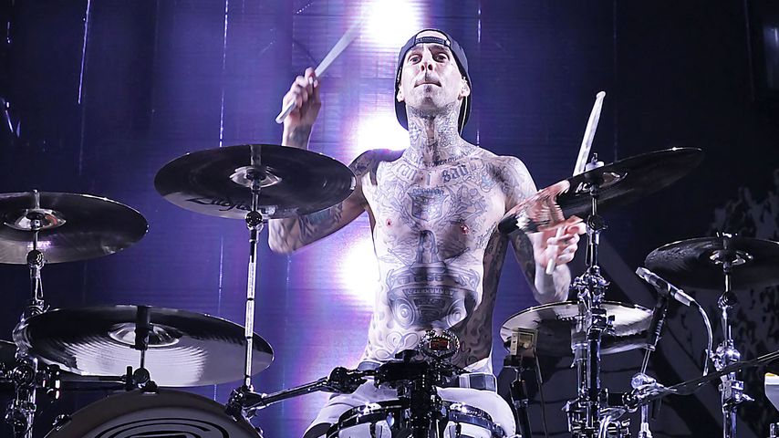 Travis Barker auf der Bühne