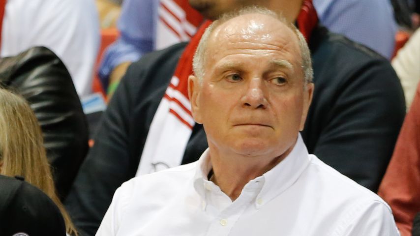 Uli Hoeneß beim Basketball