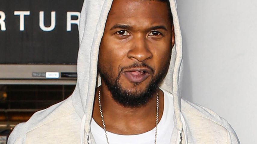 Usher am Flughafen von Los Angeles