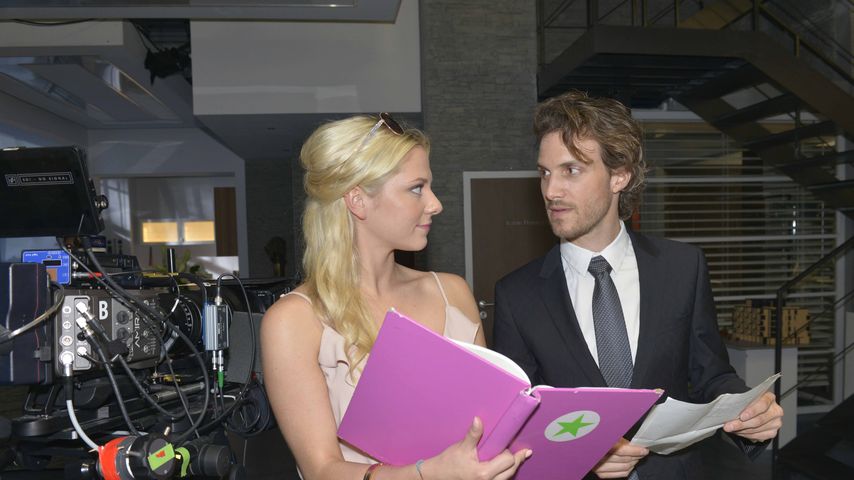 Thaddäus Meilinger am GZSZ-Set mit Valentina Pahde