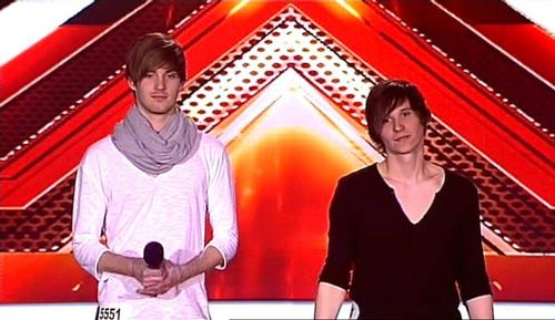 http://content1.promiflash.de/article-images/w500/x-factor-2011-twelve-signs-up.jpg