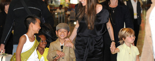 Angelina Jolie Angelina Jolie