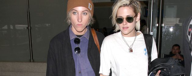 Alicia Cargile und Kristen Stewart in Los Angeles Alicia Cargile und Kristen Stewart in Los Angeles