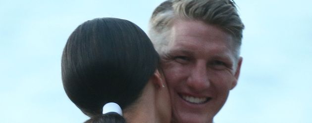 Ana und Bastian Schweinsteiger nach der kirchlichen Trauung Ana und Bastian Schweinsteiger nach der kirchlichen Trauung