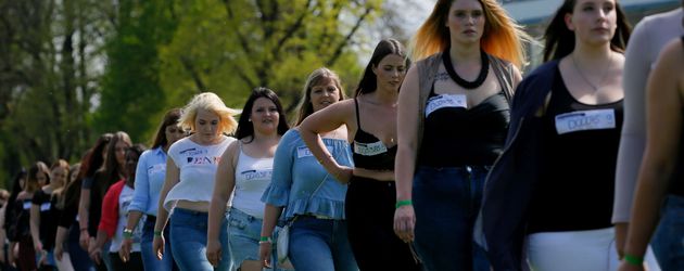 Massencasting für die 2. Staffel von "Curvy Supermodels" Massencasting für die 2. Staffel von "Curvy Supermodels"