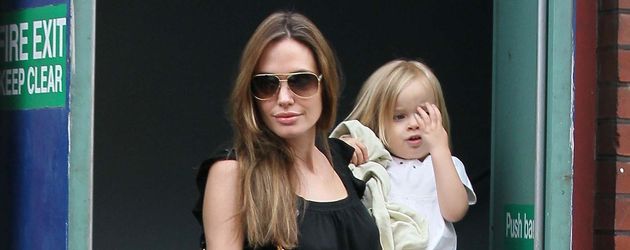 Angelina Jolie und Vivienne Jolie-Pitt Angelina Jolie und Vivienne Jolie-Pitt