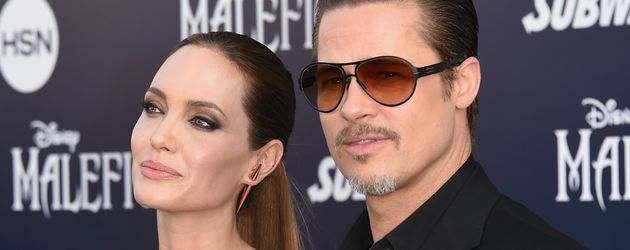 Angelina Jolie und Brad Pitt bei einer Premiere Angelina Jolie und Brad Pitt bei einer Premiere