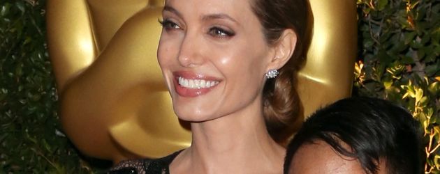 Angelina Jolie und Maddox Jolie-Pitt bei den Oscars 2015 Angelina Jolie und Maddox Jolie-Pitt bei den Oscars 2015