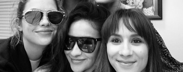 Ashley Benson, Sasha Pieterse, Shay Mitchell, Lucy Hale und Troian Bellisario Ashley Benson, Sasha Pieterse, Shay Mitchell, Lucy Hale und Troian Bellisario