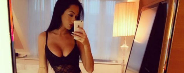 Das spanische Model Aurah Ruiz Das spanische Model Aurah Ruiz