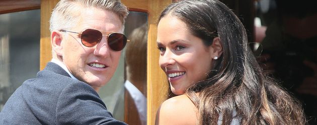 Bastian Schweinsteiger und Ana Ivanovic an ihrem Hochzeitstag in Venedig Bastian Schweinsteiger und Ana Ivanovic an ihrem Hochzeitstag in Venedig