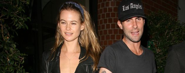 adam levine und Behati Prinsloo adam levine und Behati Prinsloo