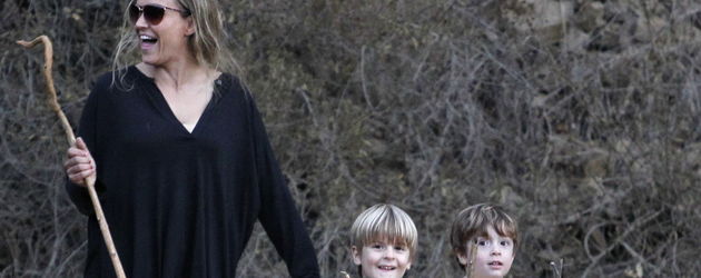Brooke Mueller mit ihren Söhnen Bob und Max Brooke Mueller mit ihren Söhnen Bob und Max