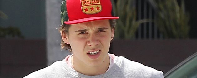 Brooklyn Beckham in Beverly Hills Brooklyn Beckham in Beverly Hills
