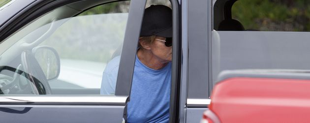 Caitlyn Jenner nach einem Autounfall 2015 Caitlyn Jenner nach einem Autounfall 2015