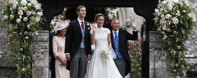 Carole Middleton, James Matthews, Pippa und Michael Middleton Carole Middleton, James Matthews, Pippa und Michael Middleton