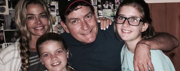 Charlie Sheen mit Denise Richards und den gemeinsamen Töchtern Lola Rose und Sam Charlie Sheen mit Denise Richards und den gemeinsamen Töchtern Lola Rose und Sam