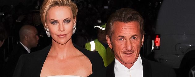 Charlize Theron und Sean Penn Charlize Theron und Sean Penn