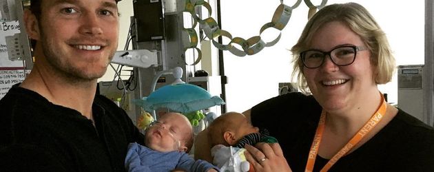 Chris Pratt auf der Intensivstation für Neugeborene im Seattle Kinderkrankenhaus Chris Pratt auf der Intensivstation für Neugeborene im Seattle Kinderkrankenhaus