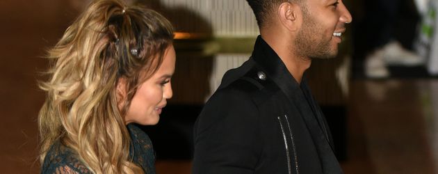 Chrissy Teigen und John Legend Chrissy Teigen und John Legend