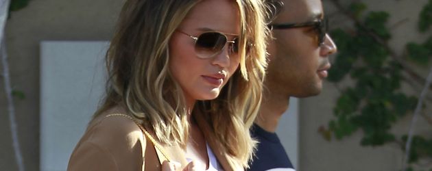 Chrissy Teigen Chrissy Teigen