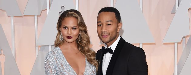 Chrissy Teigen und John Legend Chrissy Teigen und John Legend