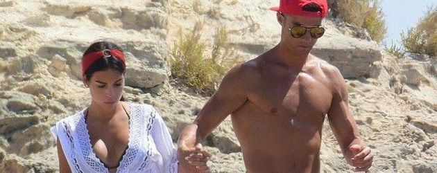 Cristiano Ronaldo & Georgina Rodriguez Cristiano Ronaldo & Georgina Rodriguez