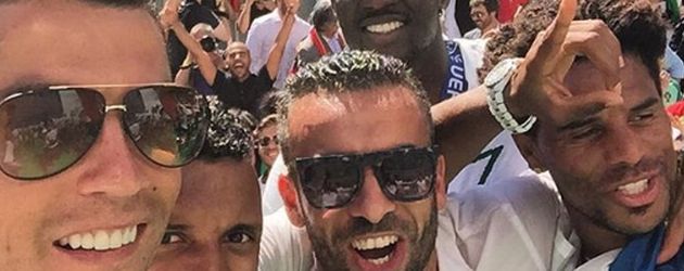 Cristiano und seine Mannschaft beim Empfang nach der EM 2016 Cristiano und seine Mannschaft beim Empfang nach der EM 2016